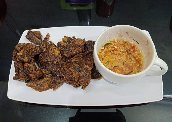 Resep Paru goreng sambal matah oleh dwi ambarwati Cookpad