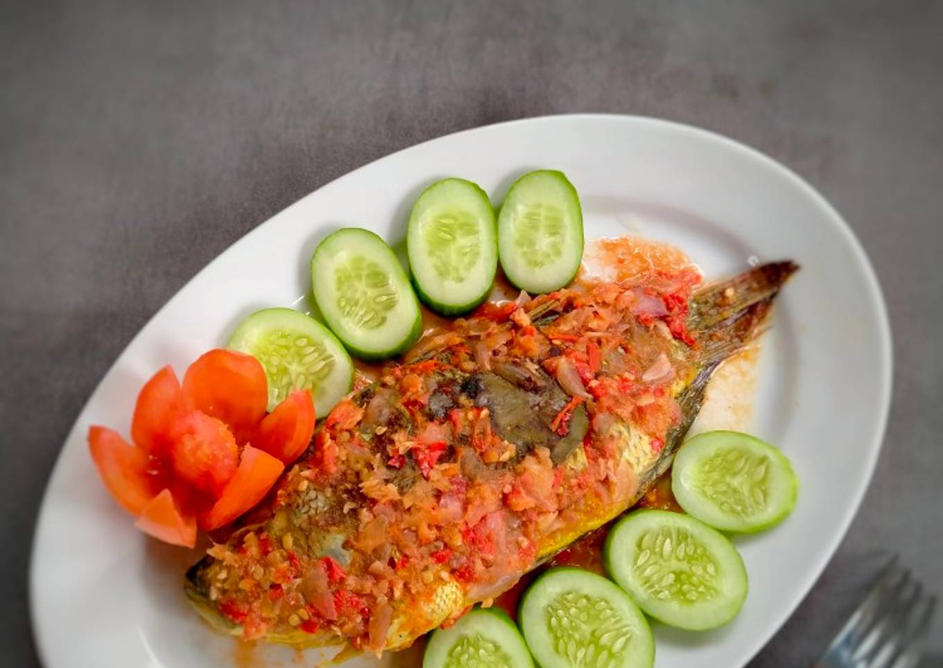 Pecak Ikan Nila Dipanggang
