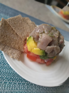 Una foto de Tartar de atún