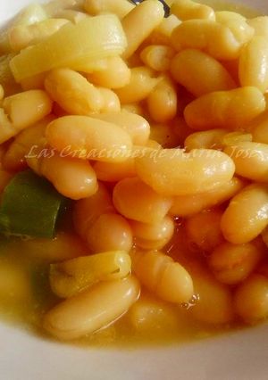 Foto principal de Alubias superrápidas guisadas al estilo tradicional