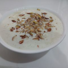 A picture of Rice kheer.