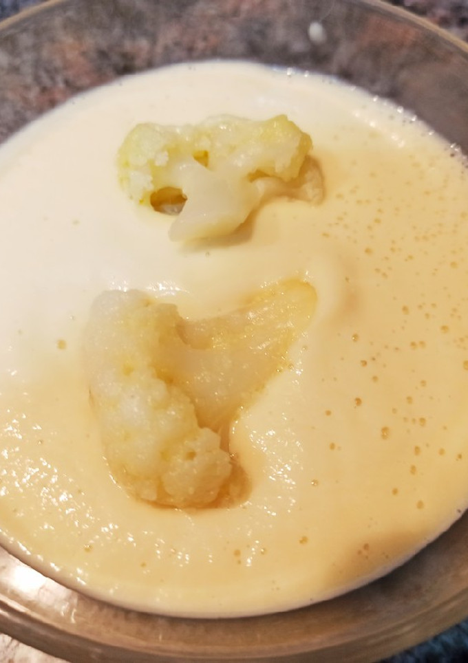 Una foto de Crema de coliflor Thermomix