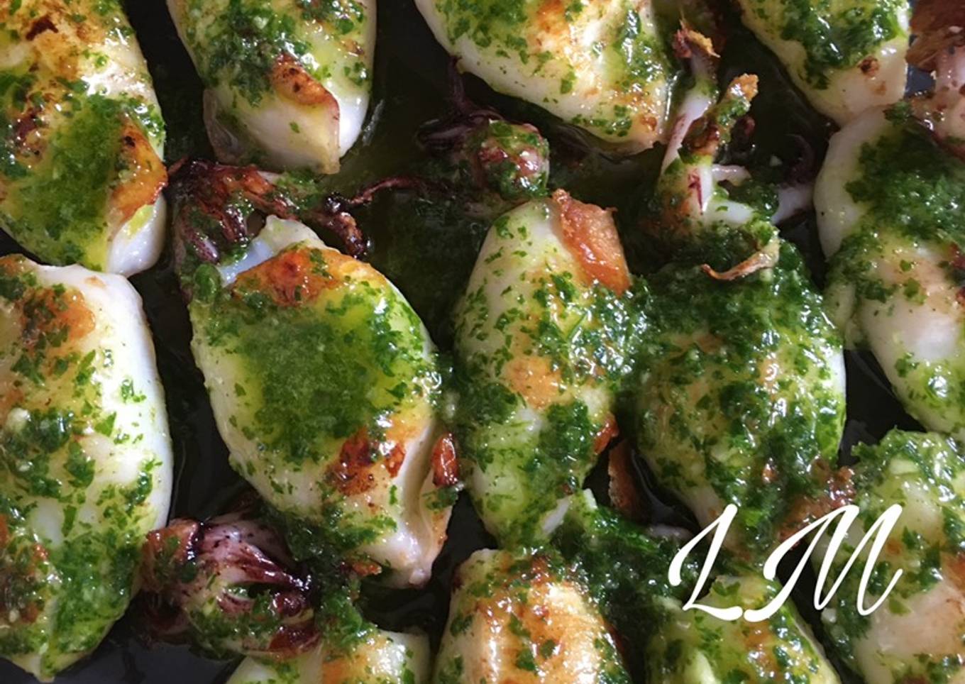 Calamares a la plancha con salsa verde