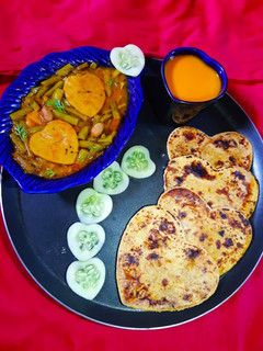 ગુવાર ઢોકળી નું શાક (Gawar Dhokli Sabji recipe in Gujrati) રેસીપી મુખ્ય ફોટો