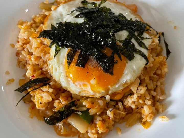 Resep Kimchi Fried Rice / Nasi Goreng Kimchi yang Enak