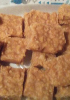 A picture of Peanut Butter Oatmeal Candy.