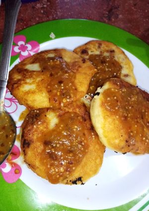 A picture of Stuffed Potatoes with Ground Beef.