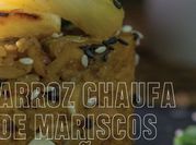 Una foto de arroz con pulpo y almejas