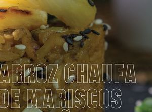 Una foto de Arroz chaufa de mariscos con piña