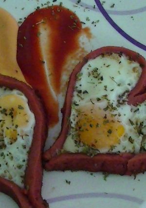 Una foto de Corazones de salchica