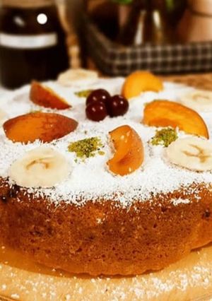 عکسی از دستور کیک هلو برای مهمانی های لوکس