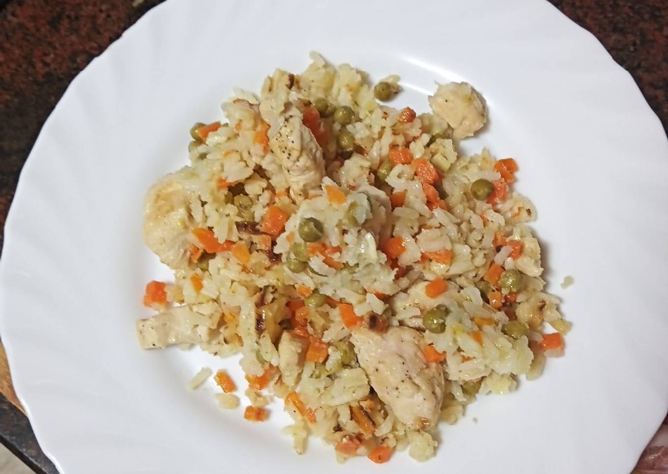 Arroz con pollo y verduras express