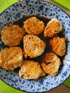 A picture of Minced meat tofu patty.