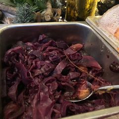 Spiced red cabbage A picture of Spiced red cabbage.