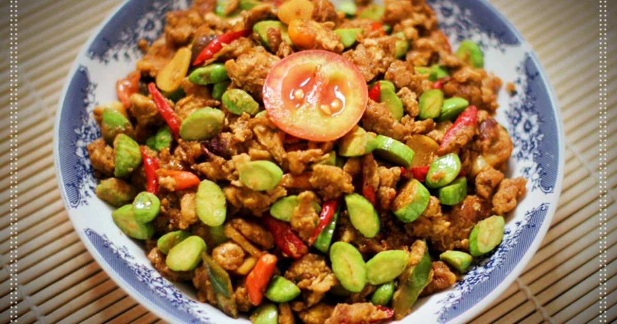 Resep Orak Arik Telur Petai ga ada bosennya enakk oleh 