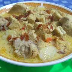 รูปของ Opor Ayam untuk Lontong Sayur
