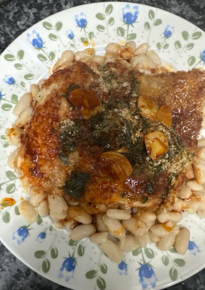 Una foto de 569. Bacallat a la llauna (principal pescado)
