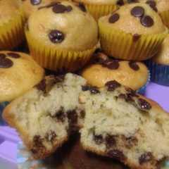 Una foto de Magdalenas con pepitas de chocolate
