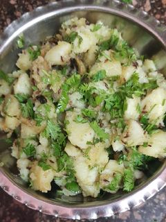 व्रत वाले आलू की सब्जी (vrat wale aloo ki sabji recipe in Hindi) रेसिपी मुख्य फोटो