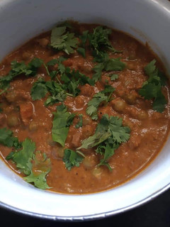 வெஜ்டபிள் குருமா (vegtable kurma recipe in tamil) செய்முறை முக்கிய புகைப்படம்