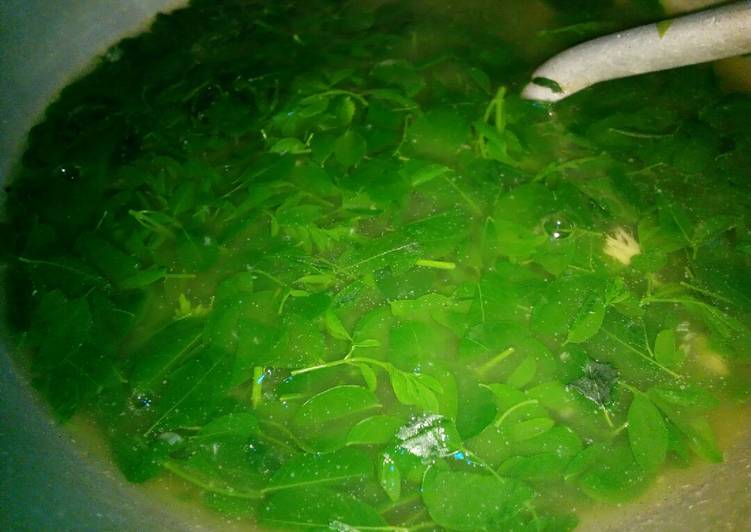 Sayur Daun Kelor ala Indah AP