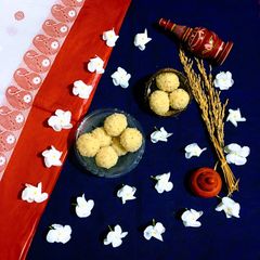 A picture of Coconut Laddoo.