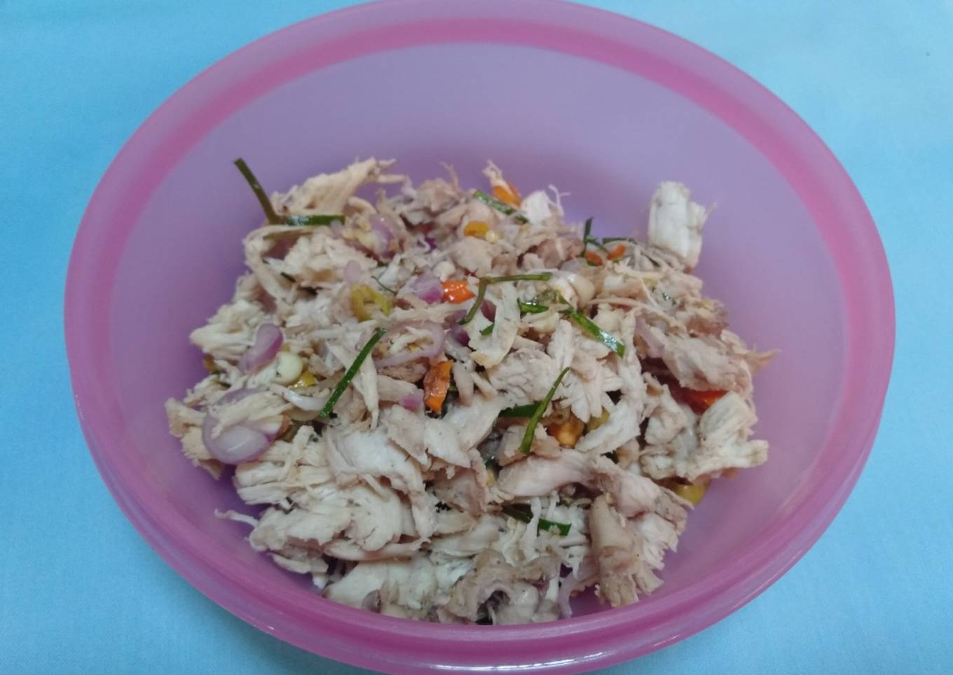 Ayam suwir sambal matah