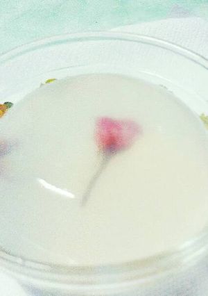 Hình của món Rau câu hoa anh đào (mochi sakura).