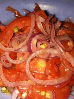 A picture of Vegetable salad.