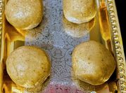 A picture of grams jaggery