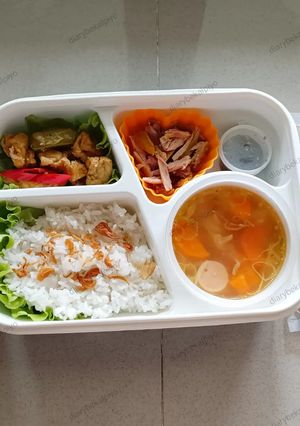 Foto resep #9. Bekal anak (sup makaroni)
