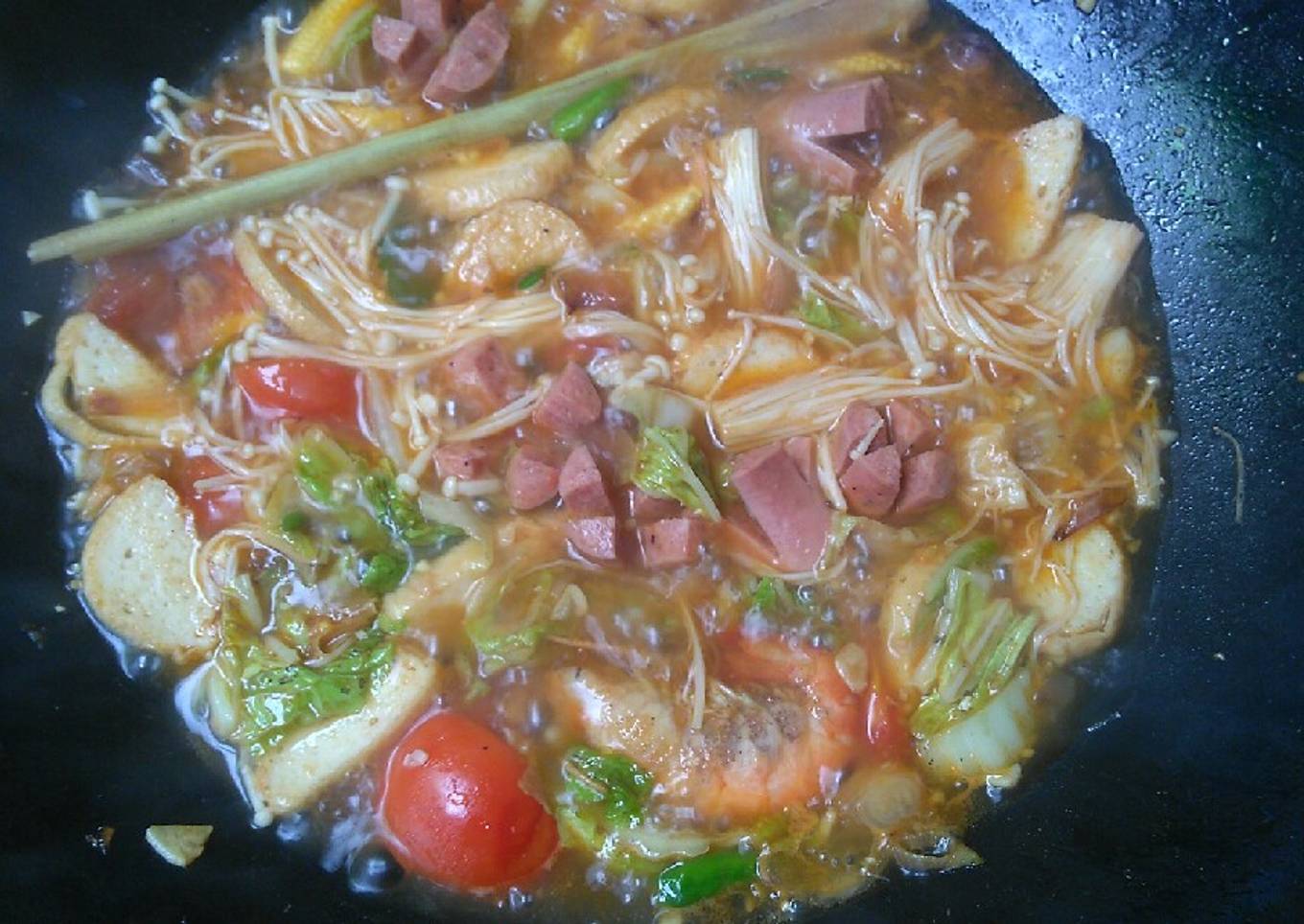 Sup kuah tomyam