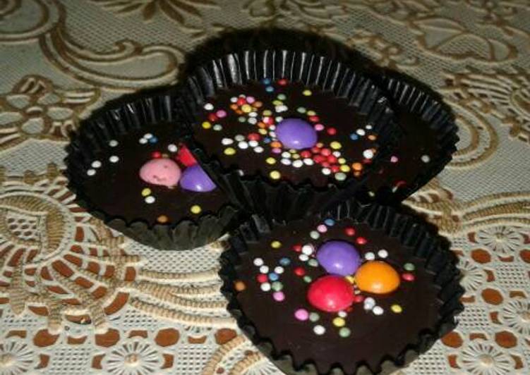 Cara Gampang Membuat Coklat Kurma Warna-Warni Anti Gagal