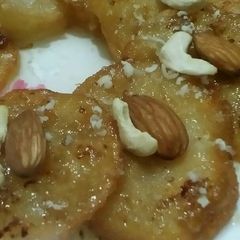 A picture of Delicious Apple Jalebi.