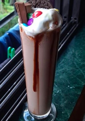 A picture of Kit-Kat Milkshake With Ice -Cream.