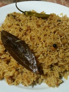 A picture of (LeftOver) Fish Broth Rice 😋🍛.