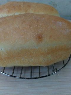 A picture of Loaf Bread.