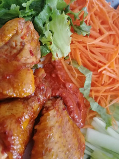 Una foto de Salsa picante 🌶️🌶️🌶️ para alitas 🐔🐣