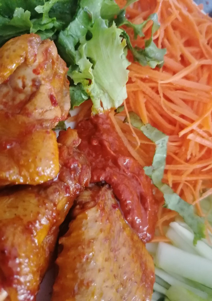 Una foto de Salsa picante 🌶️🌶️🌶️ para alitas 🐔🐣