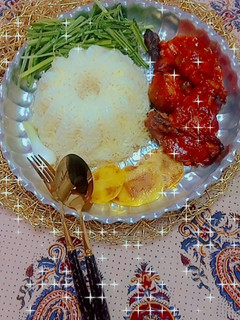 عکسی از دستور مرغ عسلی بدون پیاز