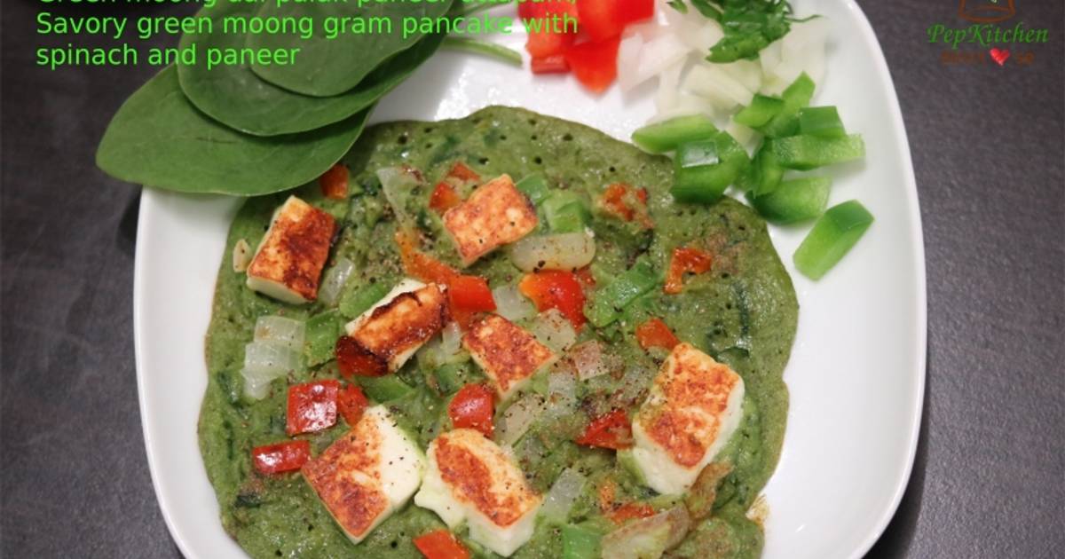 Green Moong Dal Palak Paneer Uttapam/Savory Moong Pancake With Spinach