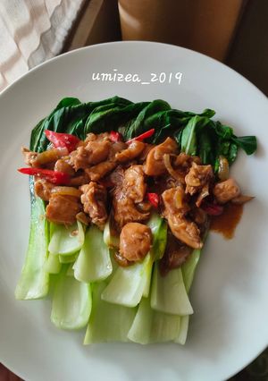Foto resep Pakcoy Siram Ayam Saus Tiram