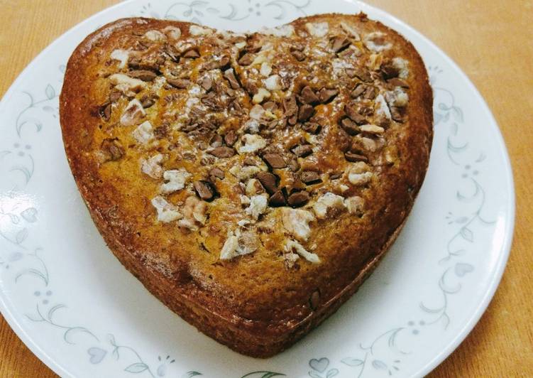 Banana walnut cake π