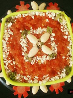 मावा गाजर हलवा (Mawa gajar halwa recipe in hindi) रेसिपी मुख्य फोटो