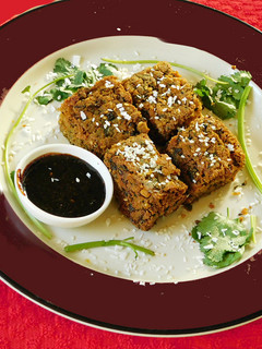 கொத்தமல்லி வடை (கொதிம்பிர் வடா) செய்முறை முக்கிய புகைப்படம்