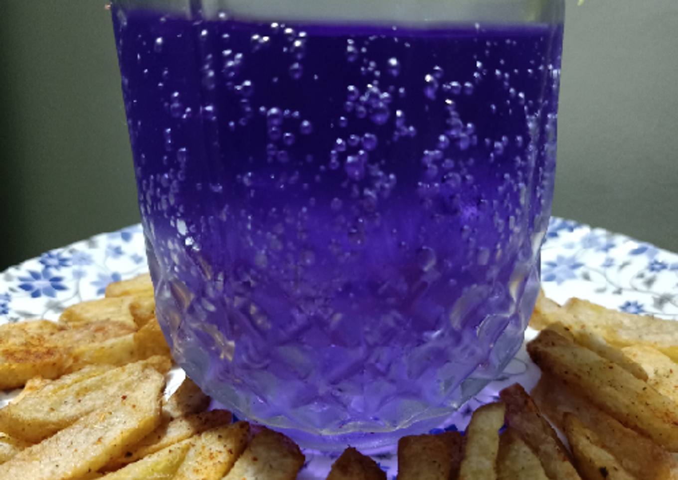 Masala Crispy French Fries with Blue heaven Drink