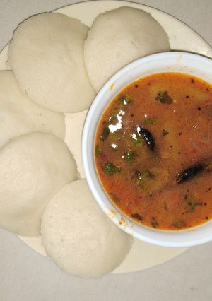 A picture of Instant idli.