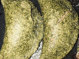 Tapas de empanadas de espinaca sin harina