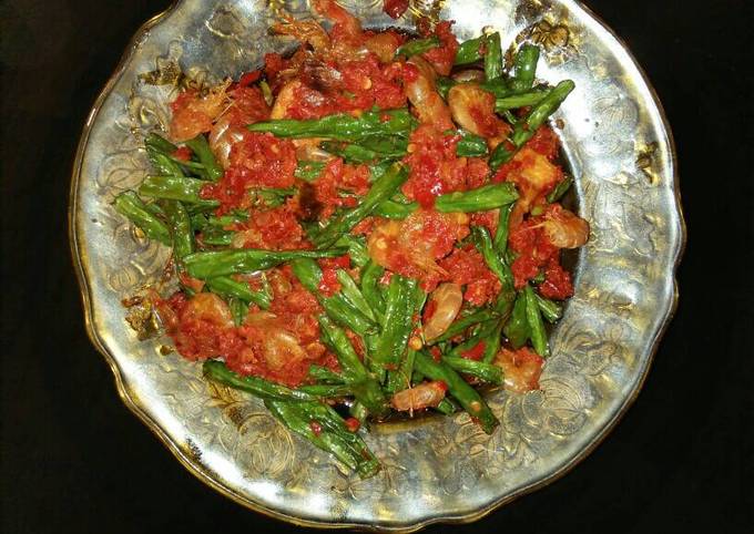 Goreng udang kacang panjang balado