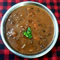 A picture of Maa Rajma Dal.